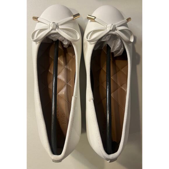 NIB Aerosoles Kids Mia Pump Shoes - Size 11 - Picture 3 of 8